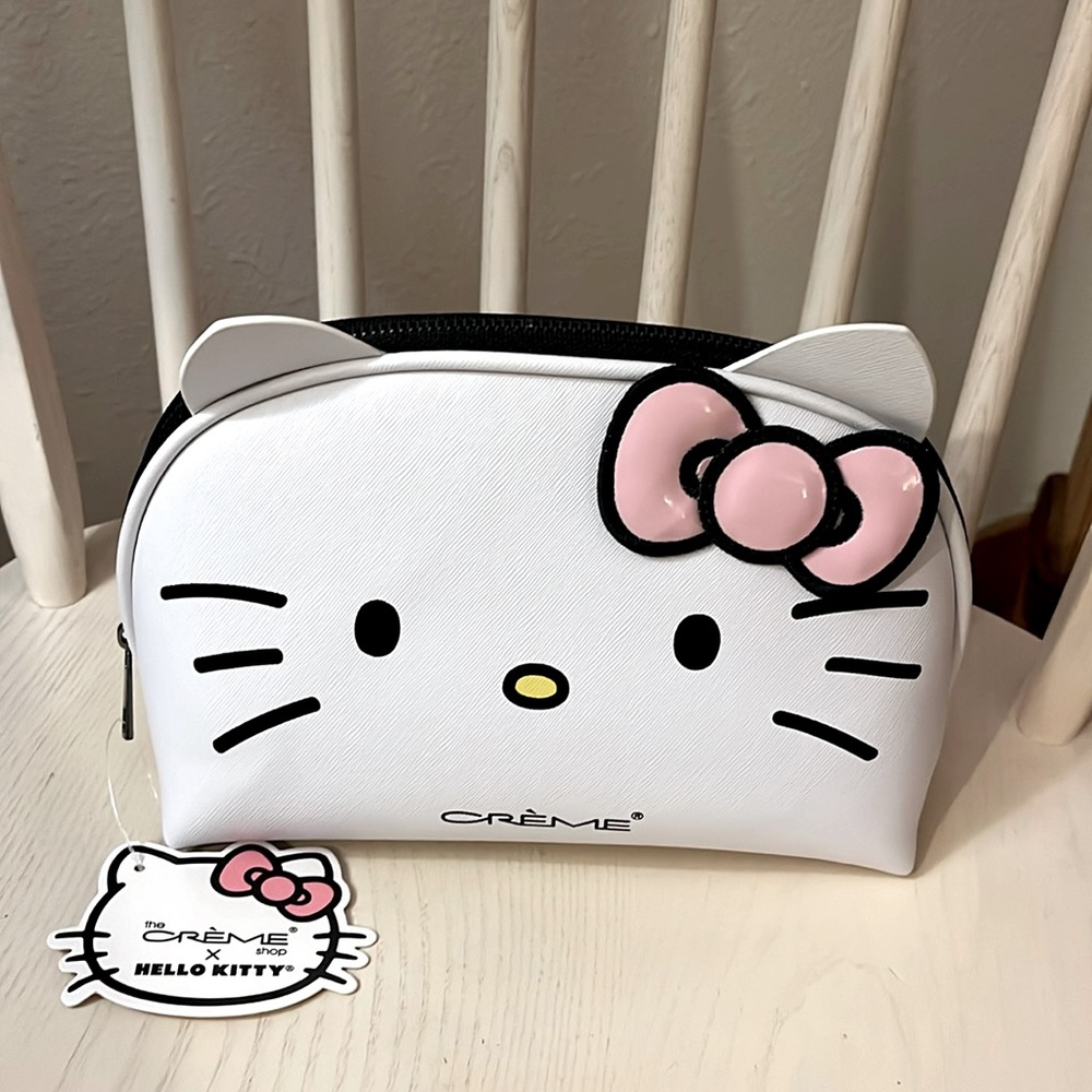 Hello Kitty & The Creme Shop Make-Up Bag